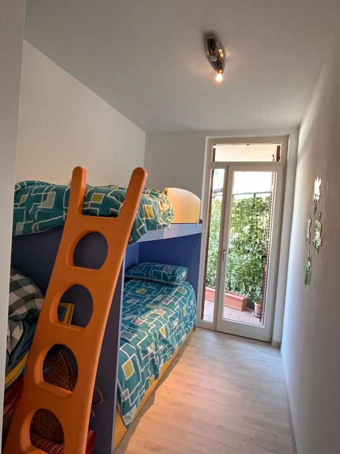 Appartement Favola Bella The Panoramic Penthouse à Bardolino Extérieur photo