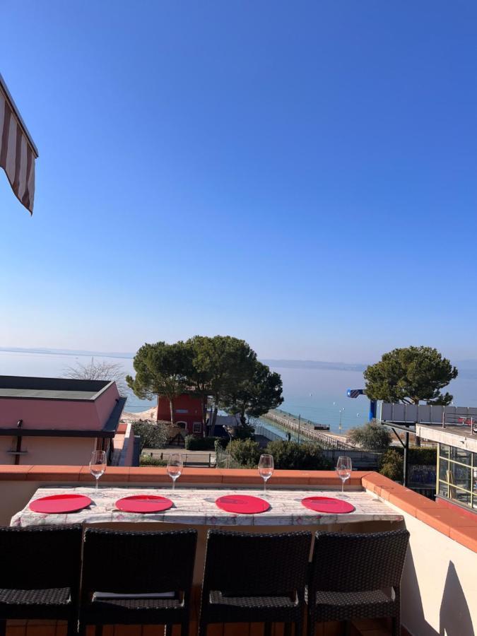 Appartement Favola Bella The Panoramic Penthouse à Bardolino Extérieur photo