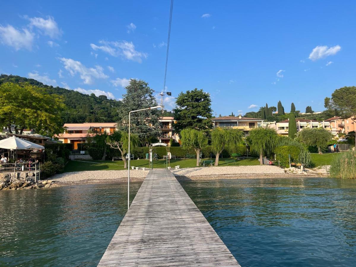 Appartement Favola Bella The Panoramic Penthouse à Bardolino Extérieur photo